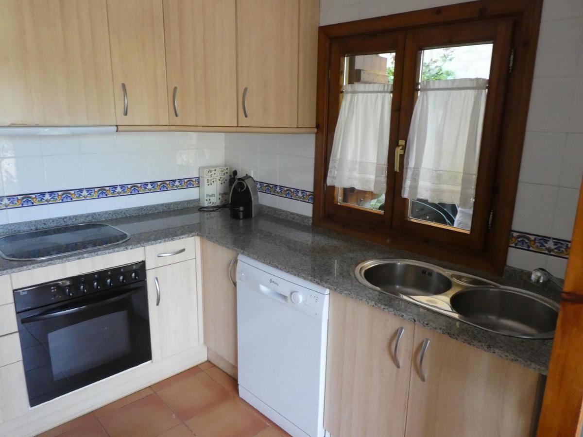 ハカ Casa Con Jardin Frente Ciudadelaヴィラ エクステリア 写真
